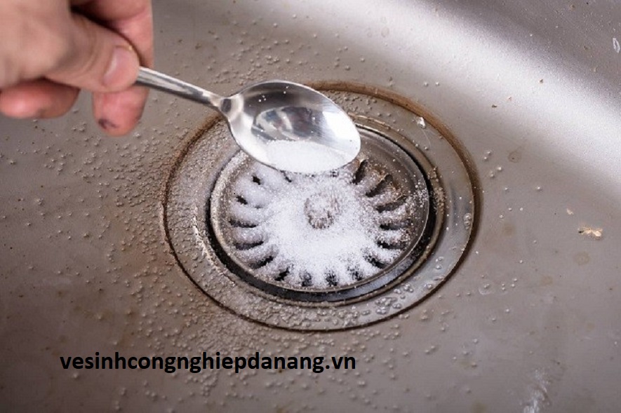 Cách thông cống siêu nhanh mà không cần gọi thợ bằng baking soda