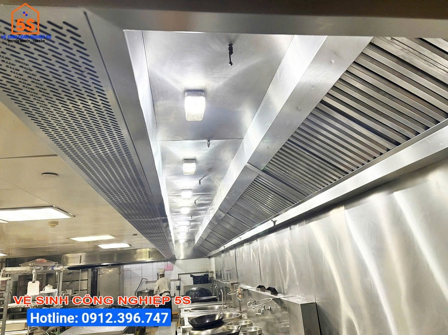 Máng hút sau khi được làm sạch