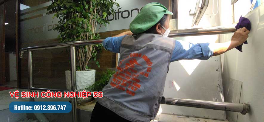 ve sinh cong nghiep quan cam le 1