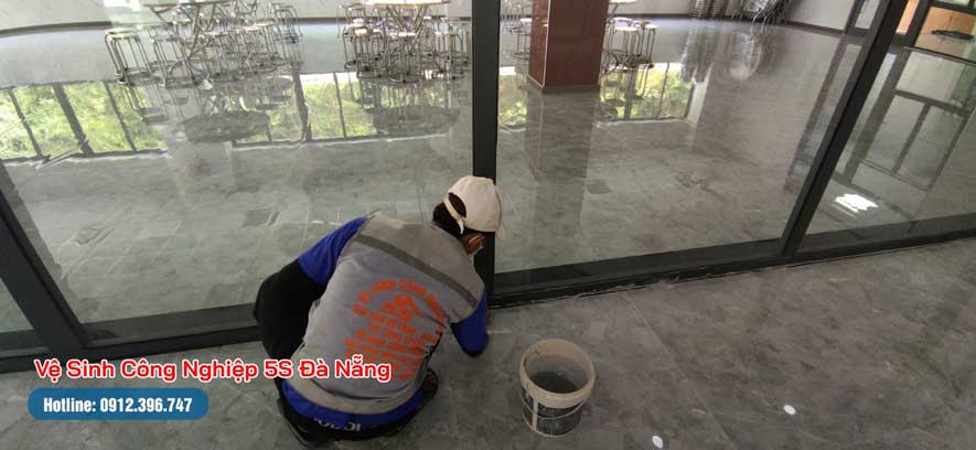 ve sinh cong nghiep quan lien chieu 1