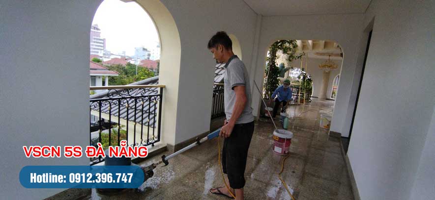 Vệ sinh công nghiệp biệt thự anh Quảng quận Thanh Khê
