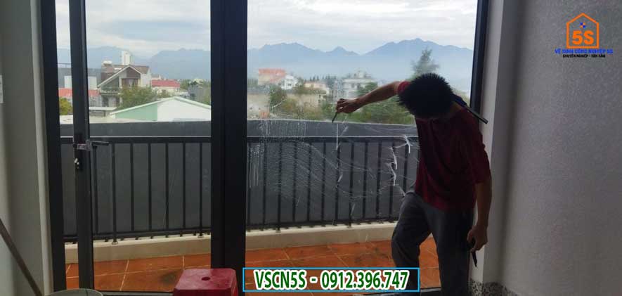 ve sinh cong nghiep quan thanh khe 2