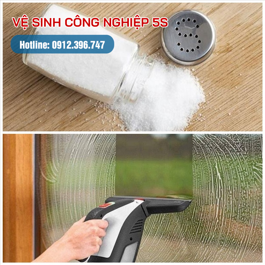 Làm sạch gương với muối 