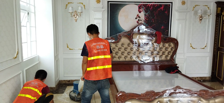 Vệ sinh sàn không gian phòng ngủ sau xây dựng