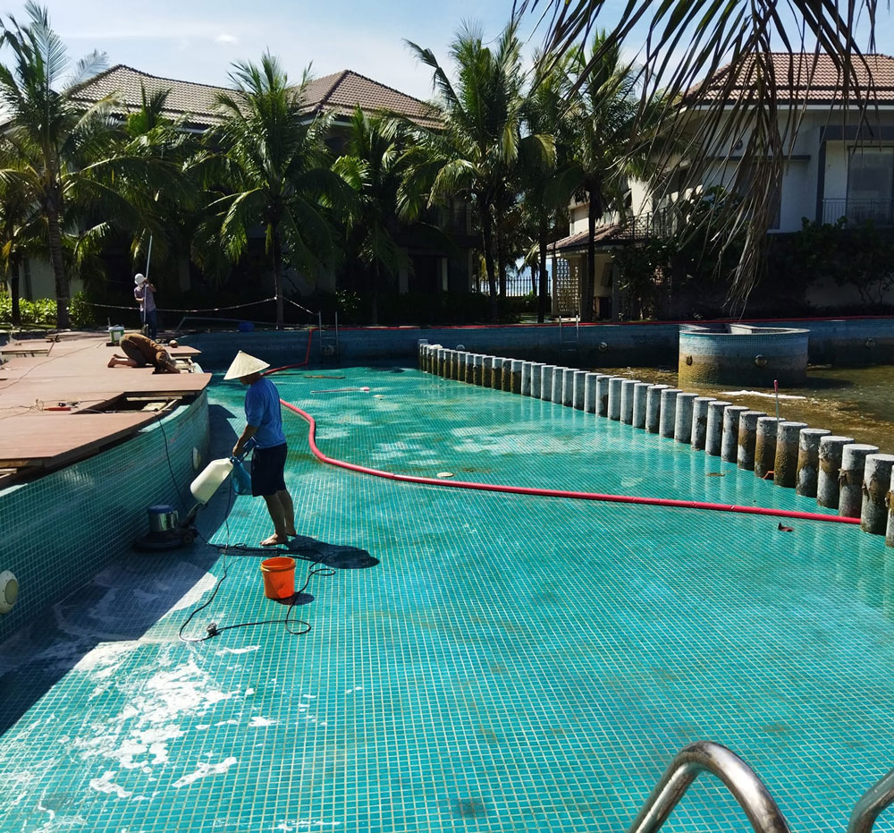 Dịch vụ Thau rửa bể nước - Vệ sinh bể nước ngầm chuyên nghiệp nhất tại Đà Nẵng