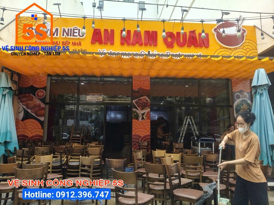 Vệ sinh nhà hàng cơm niêu An Nam Quán tại Đà Nẵng